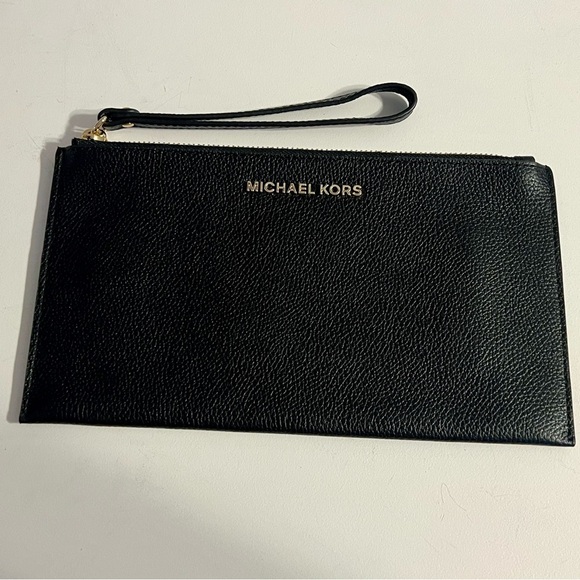NWOT Michael Kors Jet Set Large Wristlet - Black - Picture 1 of 4